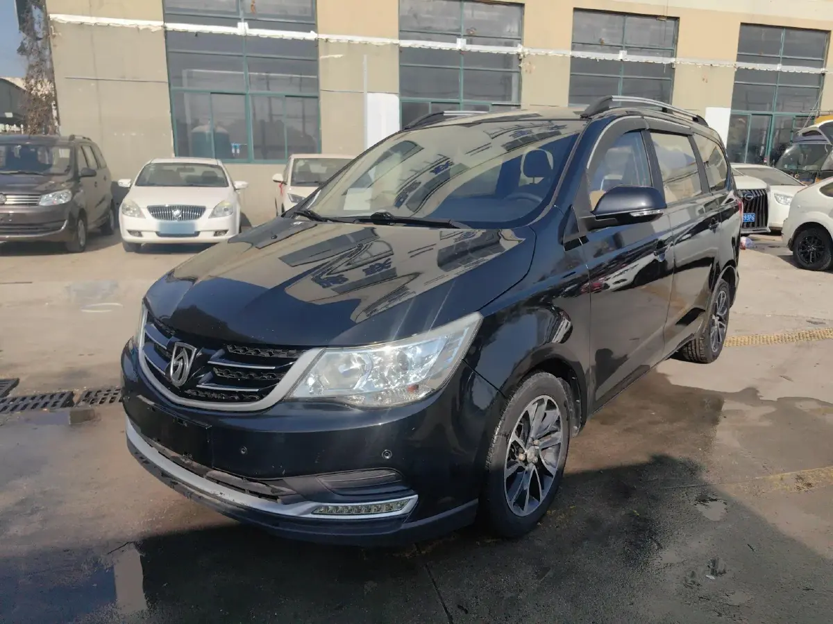 2016 BaoJun 730 1.5L 112HP L4 5MT