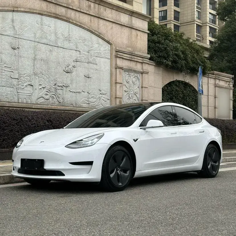 2020 Tesla Model 3 BEV 55KWH