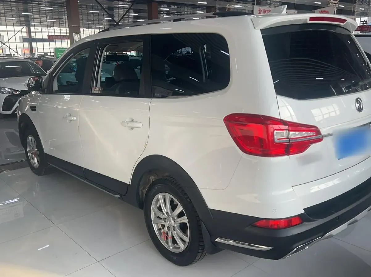 2020 DongFeng Forthing SX6 1.6L 122HP L4 5MT,autocango,china used car exporter,china ev exporter,chinese used car exporter,chinese used ev exporter
