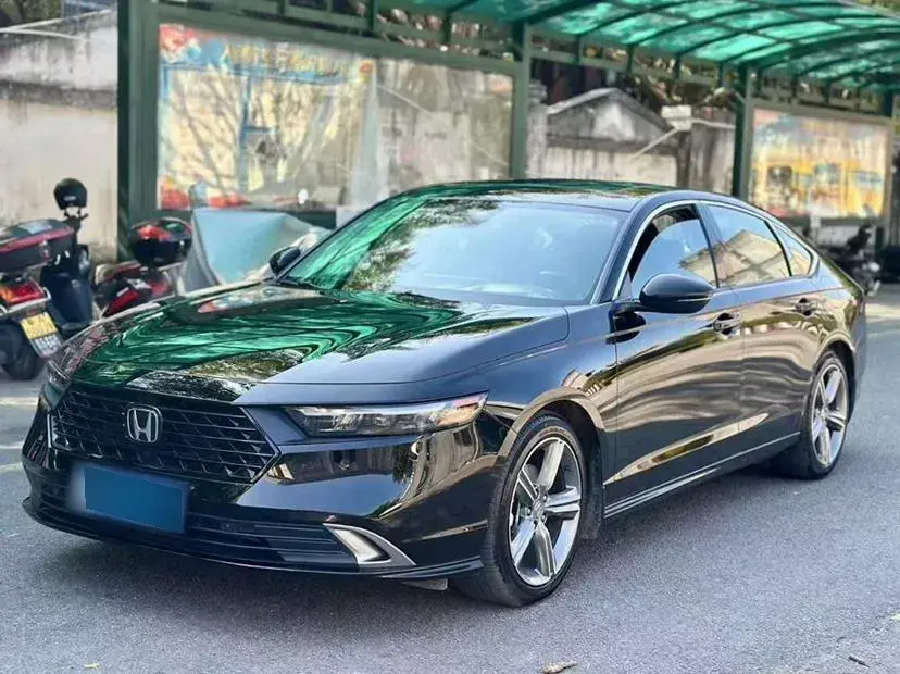2023 Honda Accord 1.5T 192HP L4 CVT