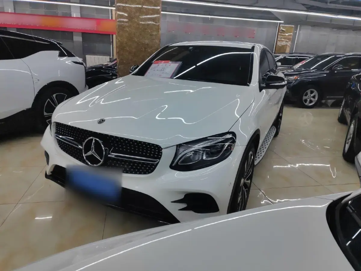 2019 Mercedes-Benz GLC Coupe 2.0T 211HP L4 9AT