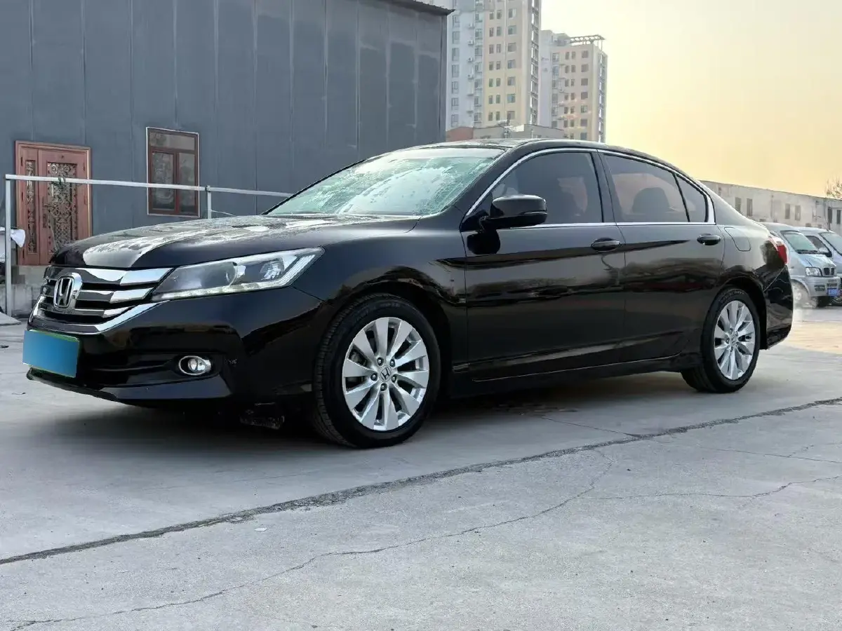 2014 Honda Accord 2.4L 186HP L4 CVT