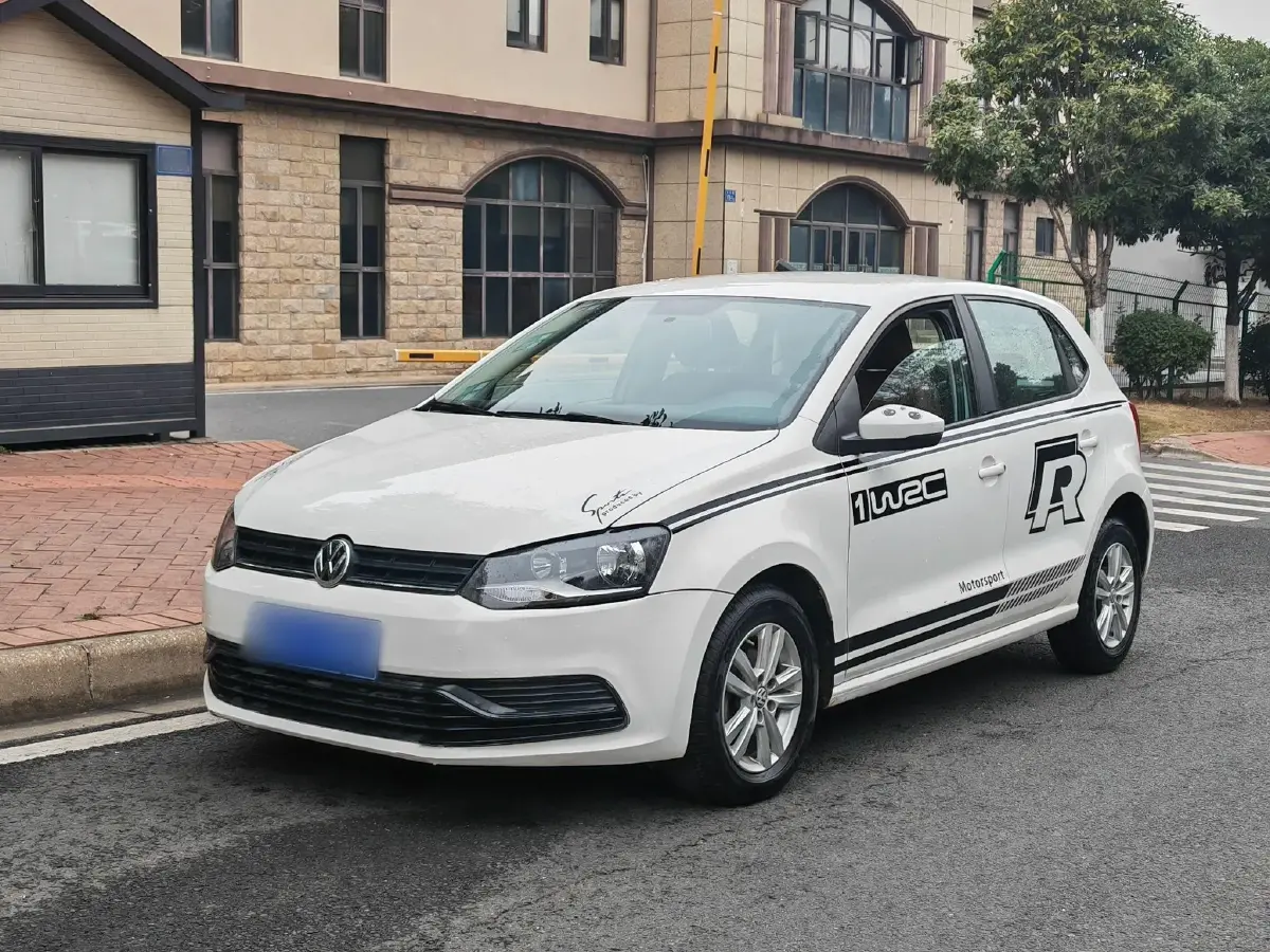 2018 Volkswagen Polo 1.5L 110HP L4 6AT