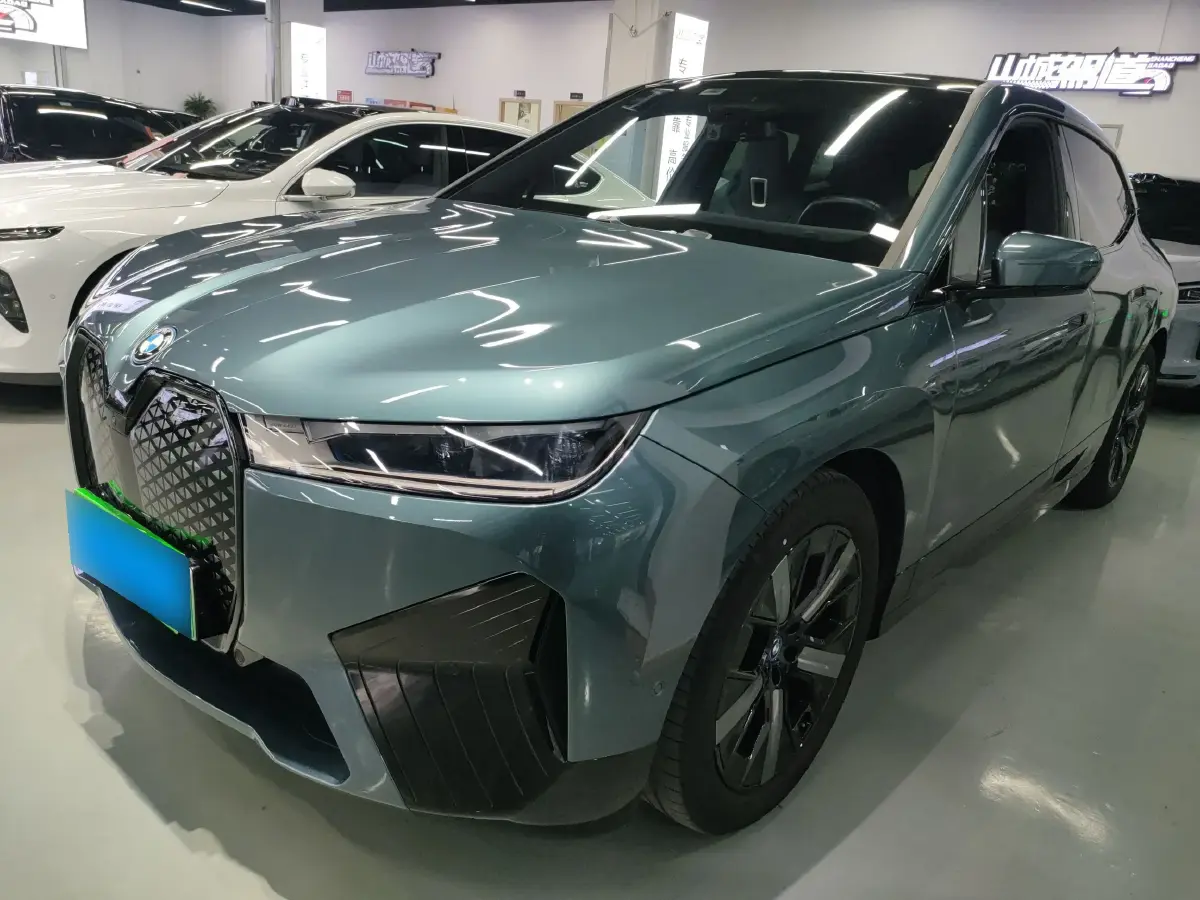 2022 BMW iX BEV 76.6KWH