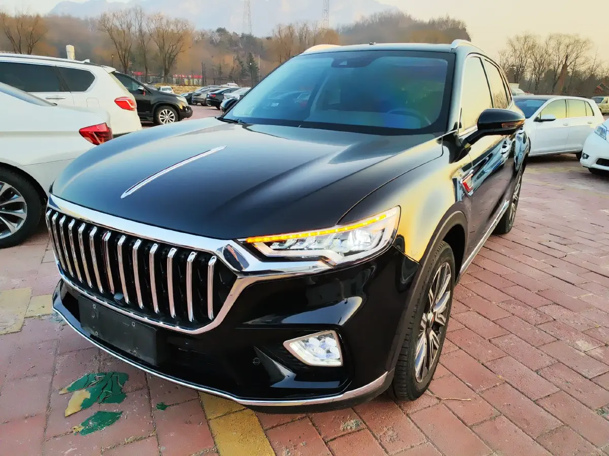 2022 HongQi HS5 2.0T 224HP L4 6AT