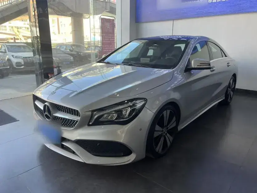 2018 Mercedes-Benz CLA Class 1.6T 156HP L4 7DCT