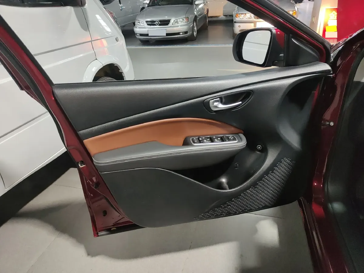 2015 Fiat Viaggio 1.4T 120HP L4 7DCT,autocango,china used car exporter,china ev exporter,chinese used car exporter,chinese used ev exporter