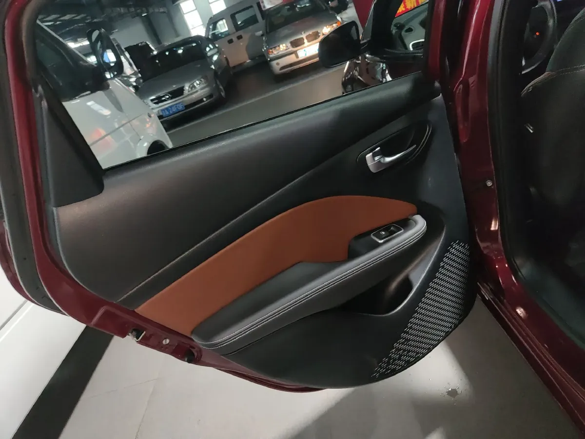 2015 Fiat Viaggio 1.4T 120HP L4 7DCT,autocango,china used car exporter,china ev exporter,chinese used car exporter,chinese used ev exporter