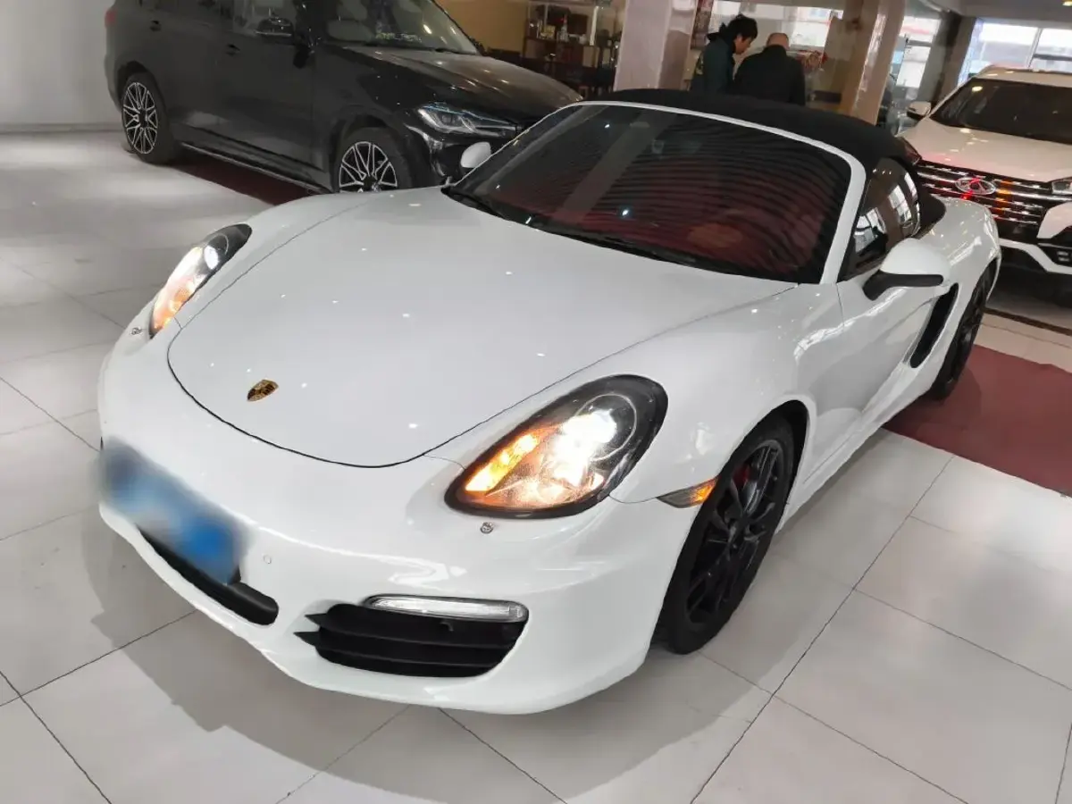 2015 Porsche Boxster 2.7L 265HP H6 7DCT