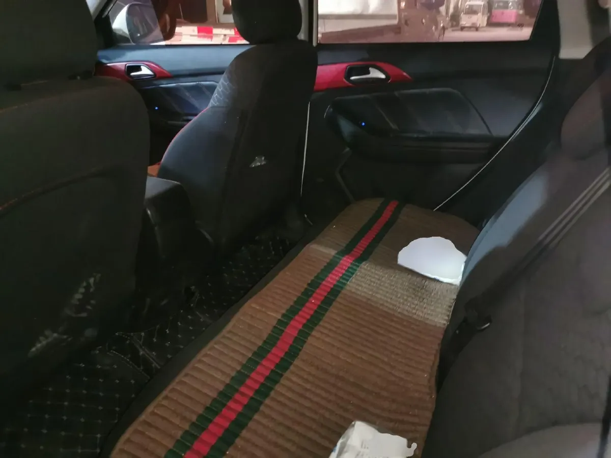 2016 BeiJing Auto Senova X35 1.5L 116HP L4 5MT,autocango,china used car exporter,china ev exporter,chinese used car exporter,chinese used ev exporter