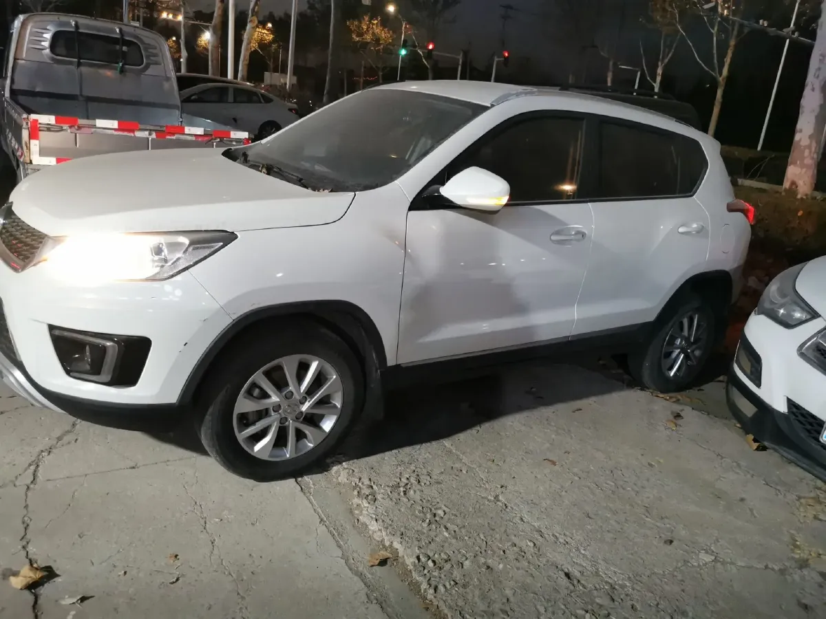 2016 BeiJing Auto Senova X35 1.5L 116HP L4 5MT,autocango,china used car exporter,china ev exporter,chinese used car exporter,chinese used ev exporter