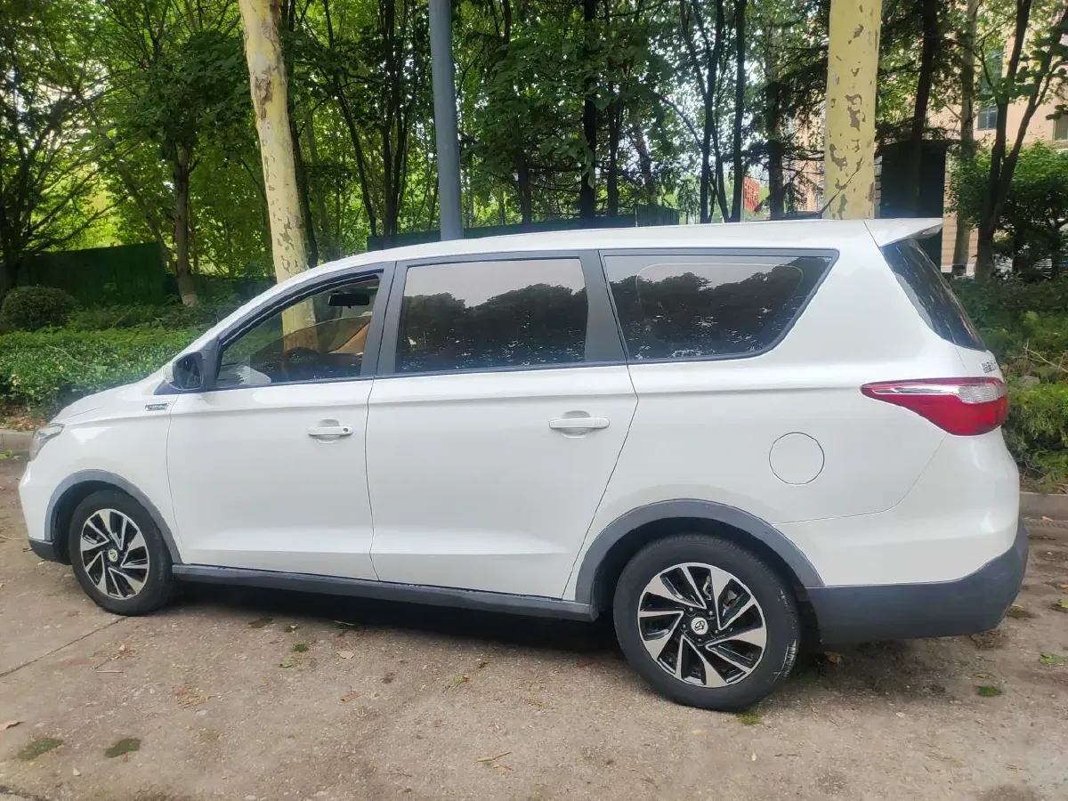 2017 ChangAn Oshan A800 1.5T 156HP L4 6AT,autocango,china used car exporter,china ev exporter,chinese used car exporter,chinese used ev exporter