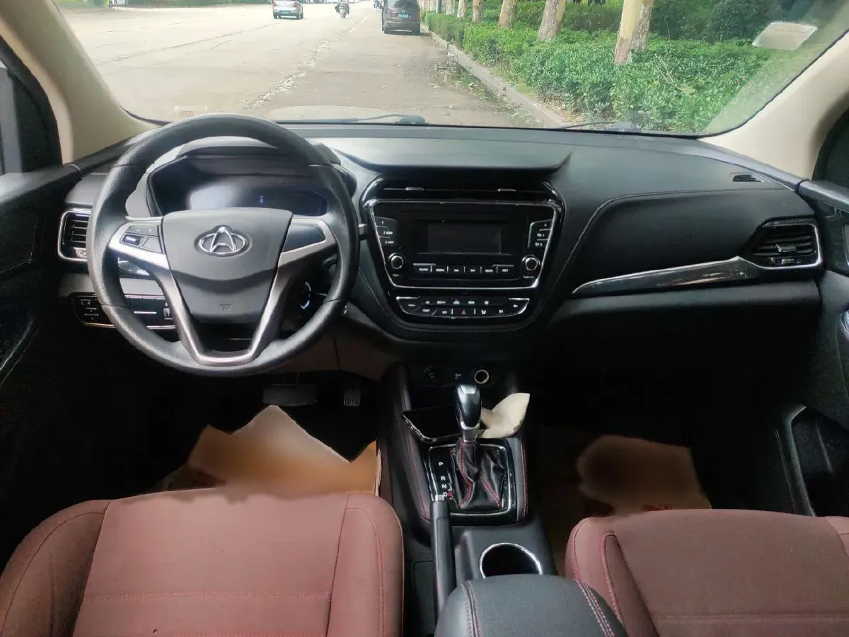 2017 ChangAn Oshan A800 1.5T 156HP L4 6AT,autocango,china used car exporter,china ev exporter,chinese used car exporter,chinese used ev exporter