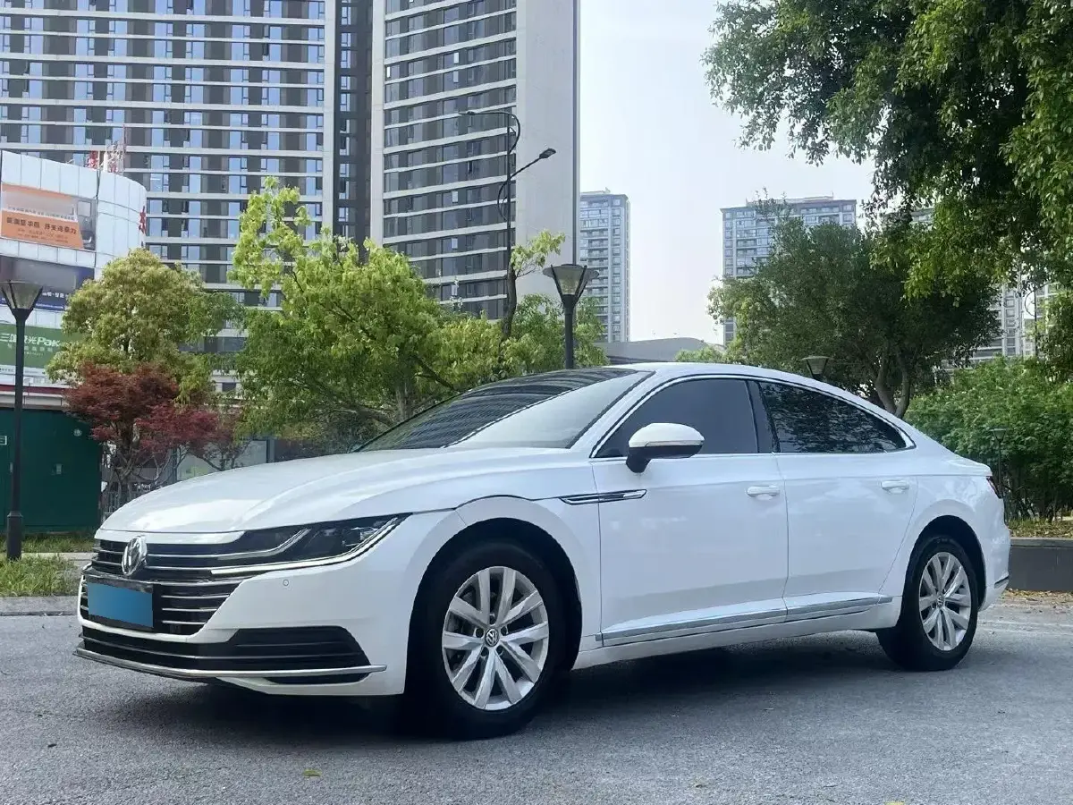 2019 Volkswagen CC 2.0T 186HP L4 7DCT