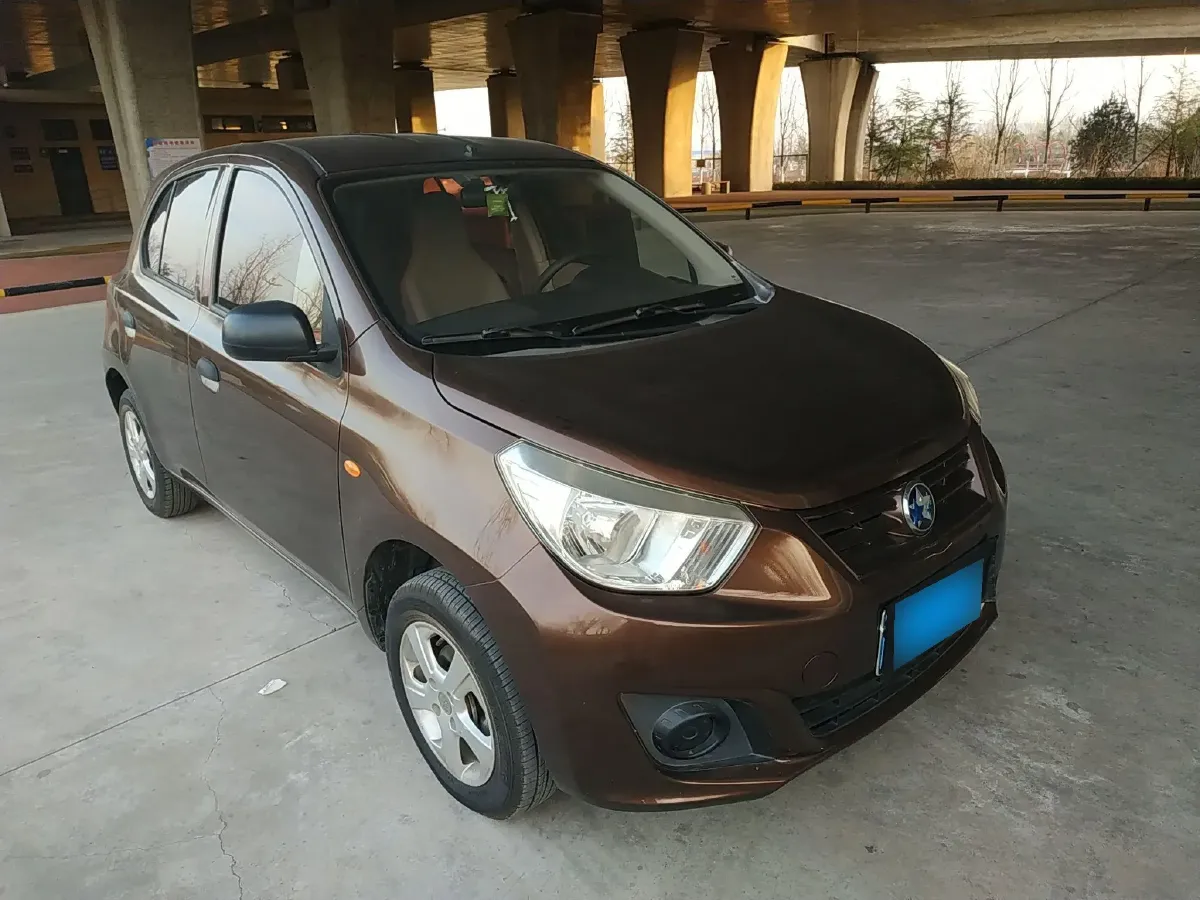 2014 Venucia R30 1.2L 73HP L3 5MT,autocango,china used car exporter,china ev exporter,chinese used car exporter,chinese used ev exporter