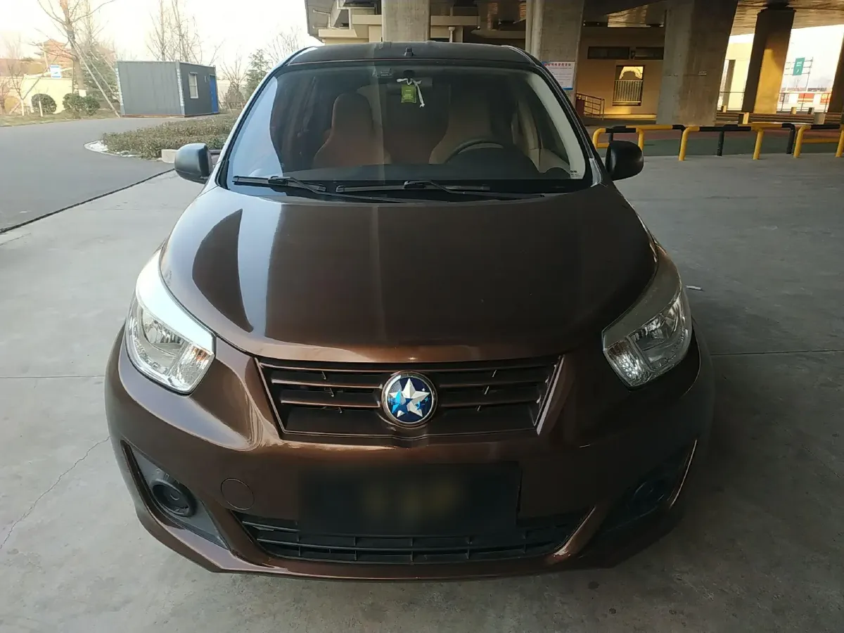 2014 Venucia R30 1.2L 73HP L3 5MT,autocango,china used car exporter,china ev exporter,chinese used car exporter,chinese used ev exporter