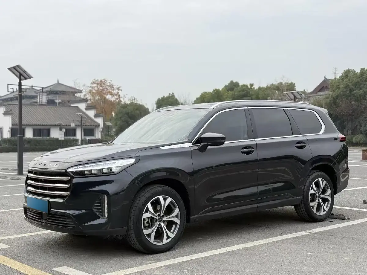 2021 Exceed VX 2.0T 261HP L4 7DCT