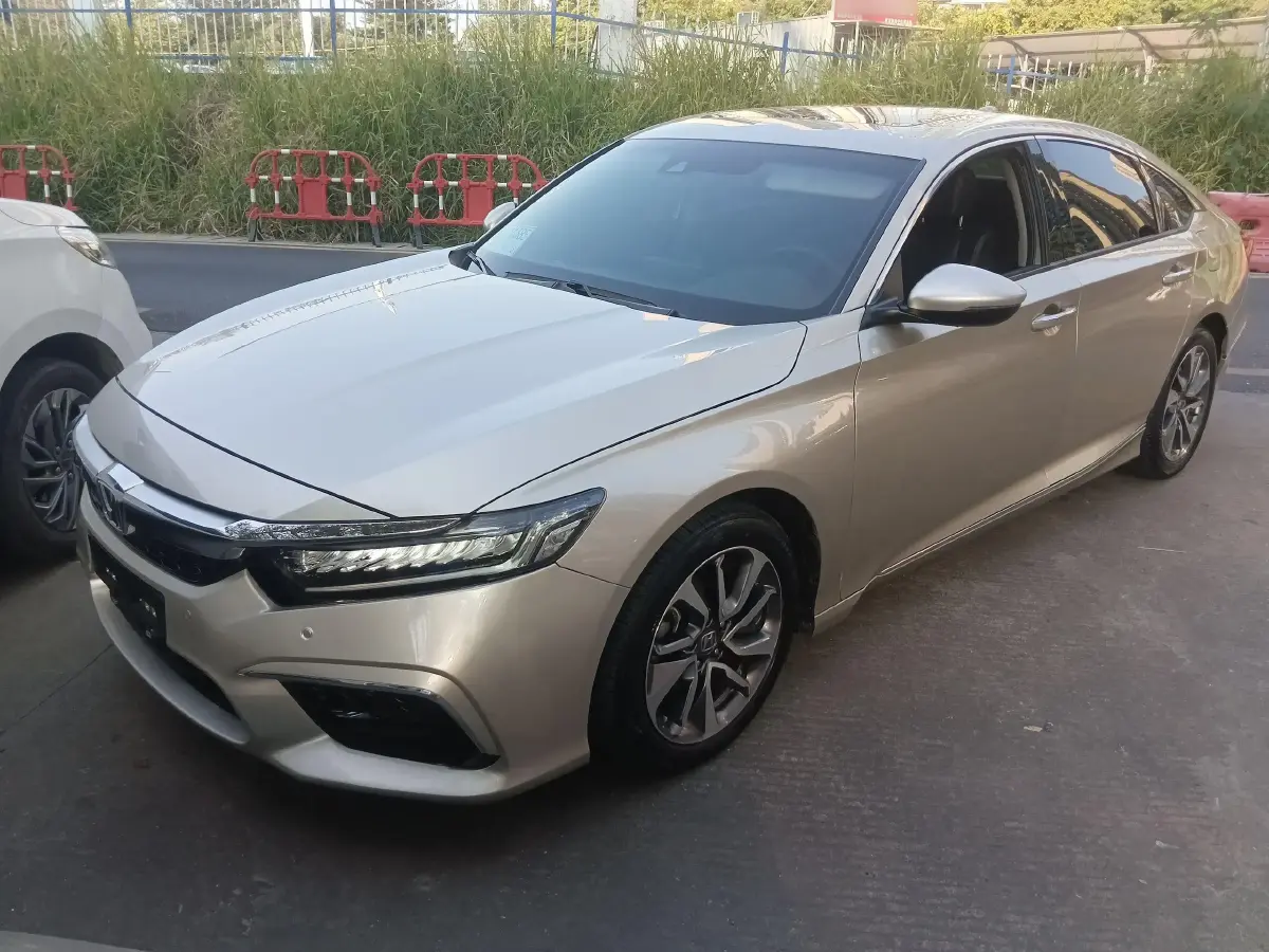 2019 Honda Inspire 1.5T 194HP L4 CVT
