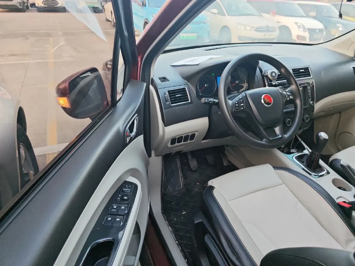 2016 DongFeng Forthing Joyear X3 1.5L 120HP L4 5MT,autocango,china used car exporter,china ev exporter,chinese used car exporter,chinese used ev exporter