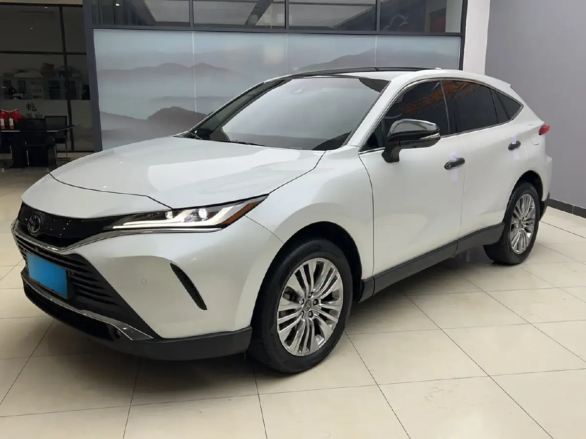 2022 Toyota Harrier 2.0L 171HP L4 CVT