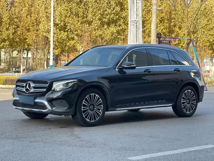 2019 Mercedes-Benz GLC Class 2.0T 211HP L4 9AT