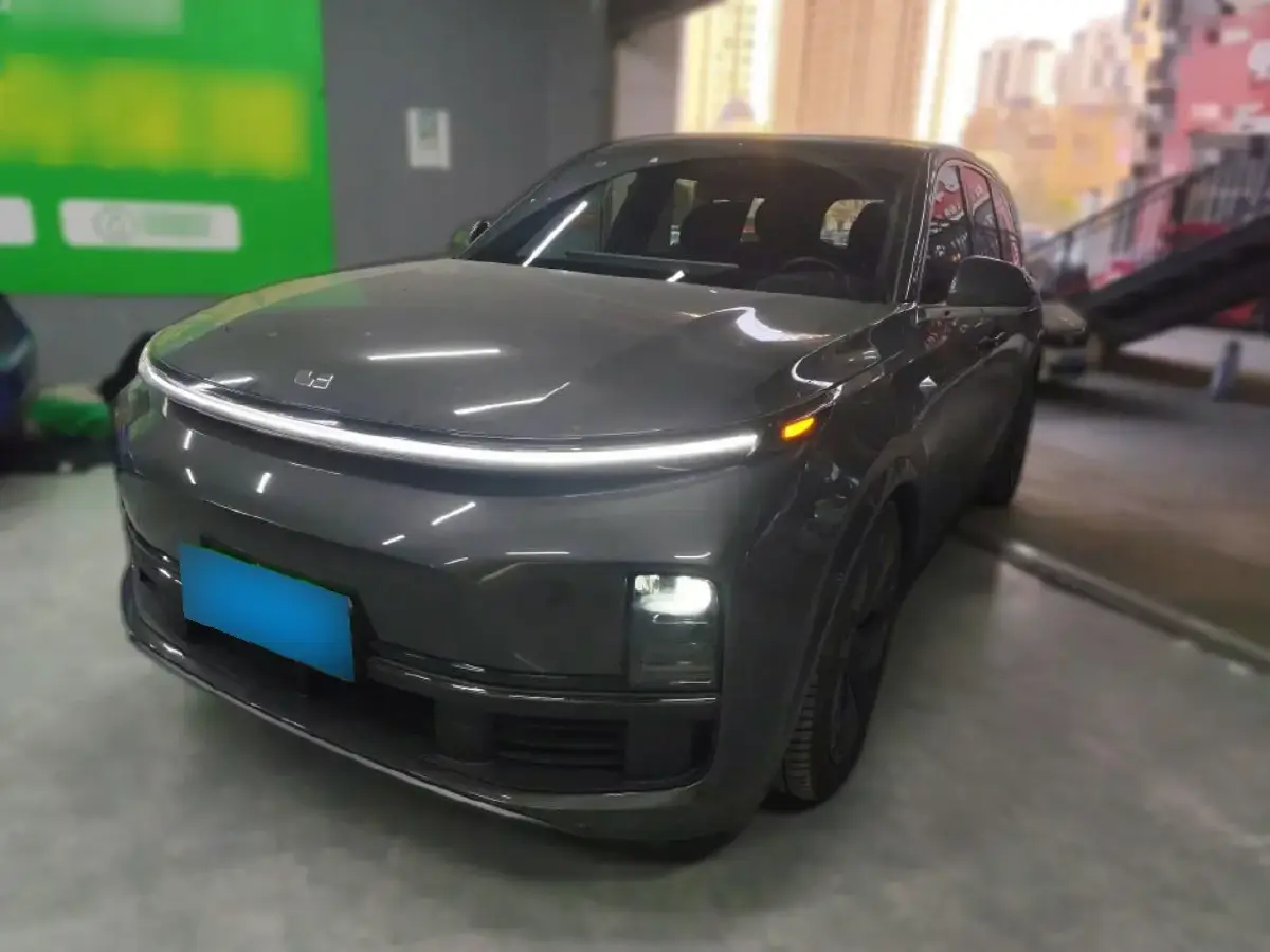 2023 Li L9 Range Extended 154HP REEV 42.6KWH