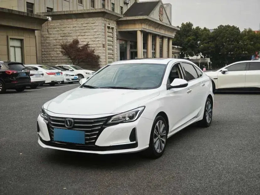 2020 ChangAn Raeton CC 1.5T 156HP L4 6AT