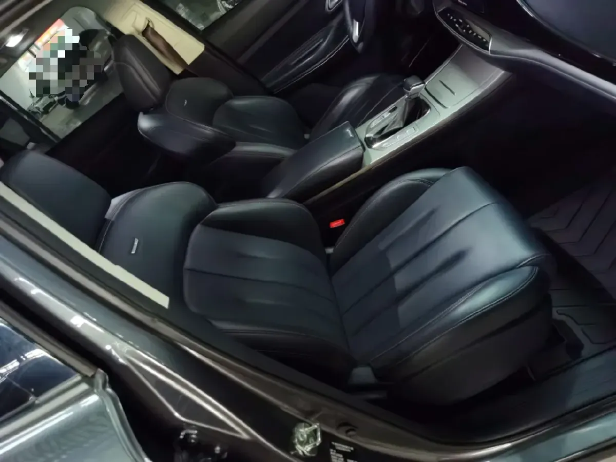 2021 ChangAn Oshan X7 1.5T 178HP L4 7DCT,autocango,china used car exporter,china ev exporter,chinese used car exporter,chinese used ev exporter