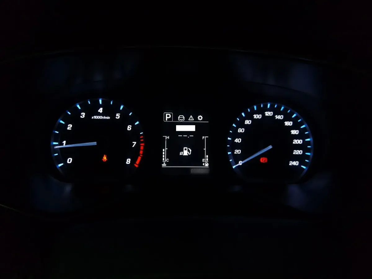 2021 ChangAn Oshan X7 1.5T 178HP L4 7DCT,autocango,china used car exporter,china ev exporter,chinese used car exporter,chinese used ev exporter