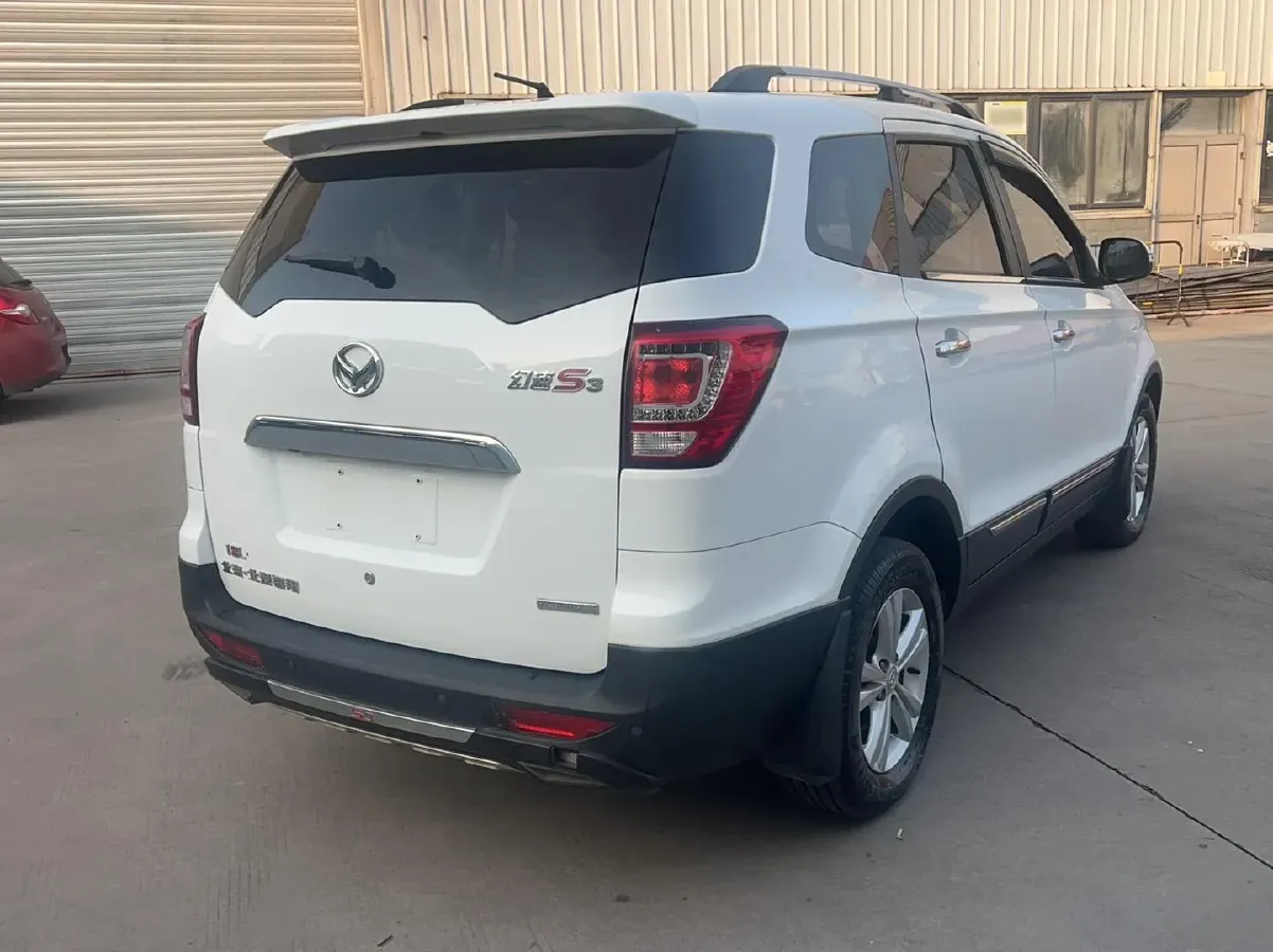 2015 BAIC Hyosow S3 1.8L 140HP L4 5MT,autocango,china used car exporter,china ev exporter,chinese used car exporter,chinese used ev exporter