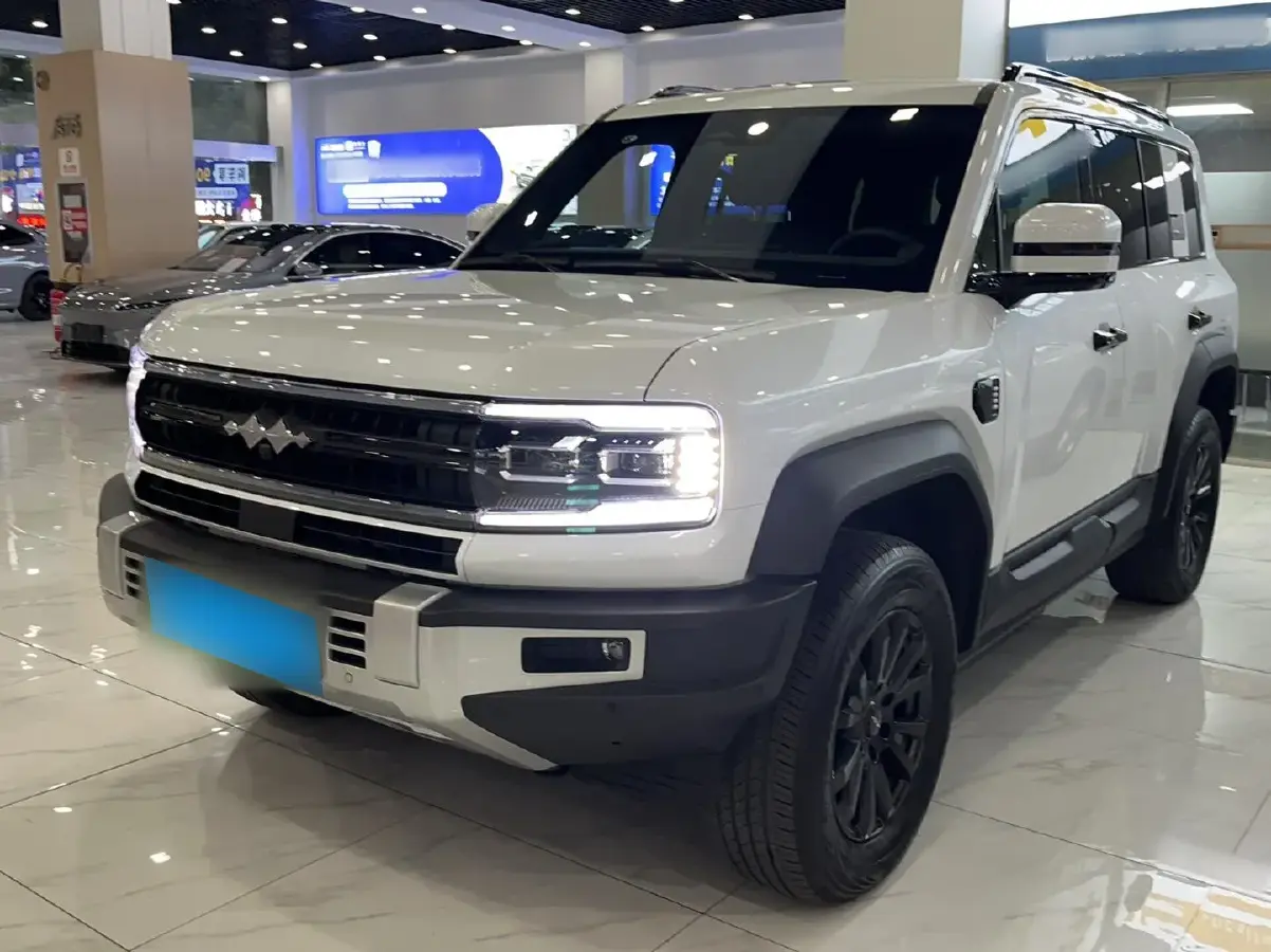 2023 FangChengBao Bao 5 1.5T 194HP L4 E-CVT PHEV 31.8KWH