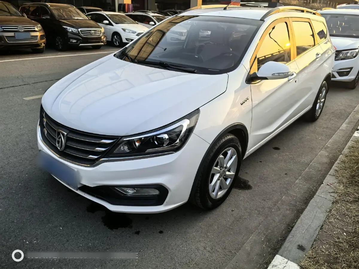 2017 BaoJun 310W 1.5L 105HP L4 6MT