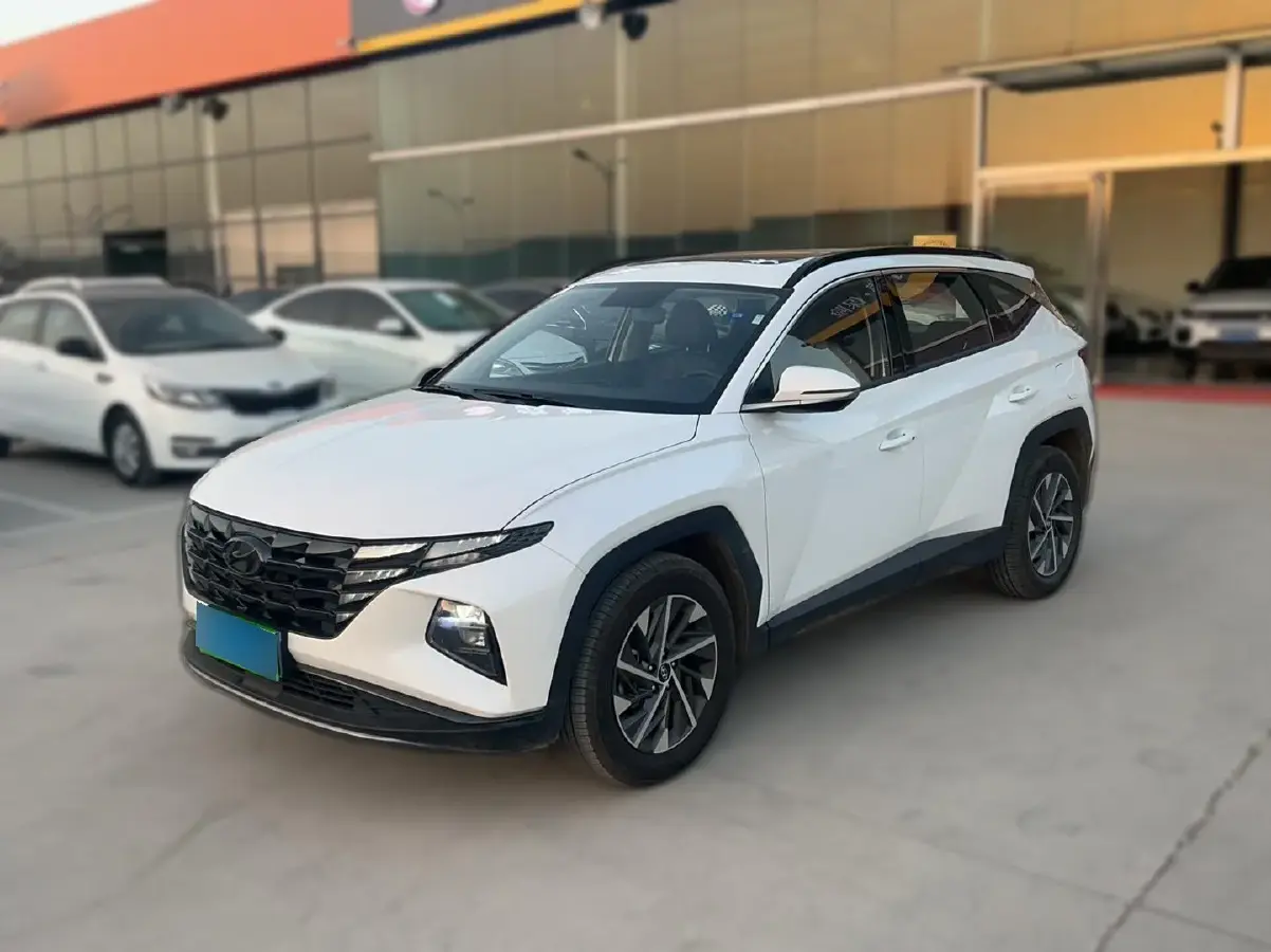 2023 Hyundai Tucson 1.5T 200HP L4 8AT