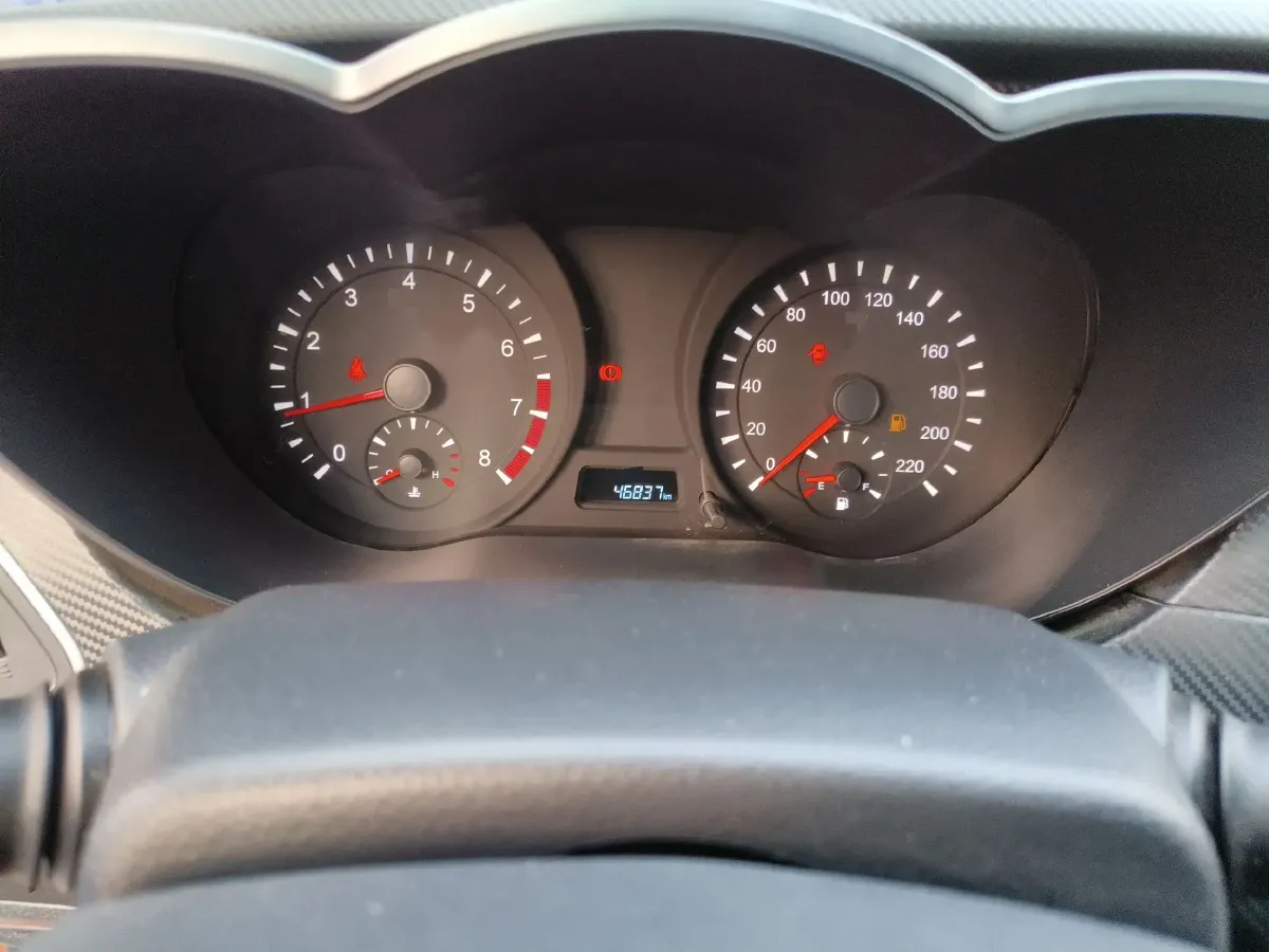 2015 HaiMa Family 1.6L 125HP L4 6MT,autocango,china used car exporter,china ev exporter,chinese used car exporter,chinese used ev exporter