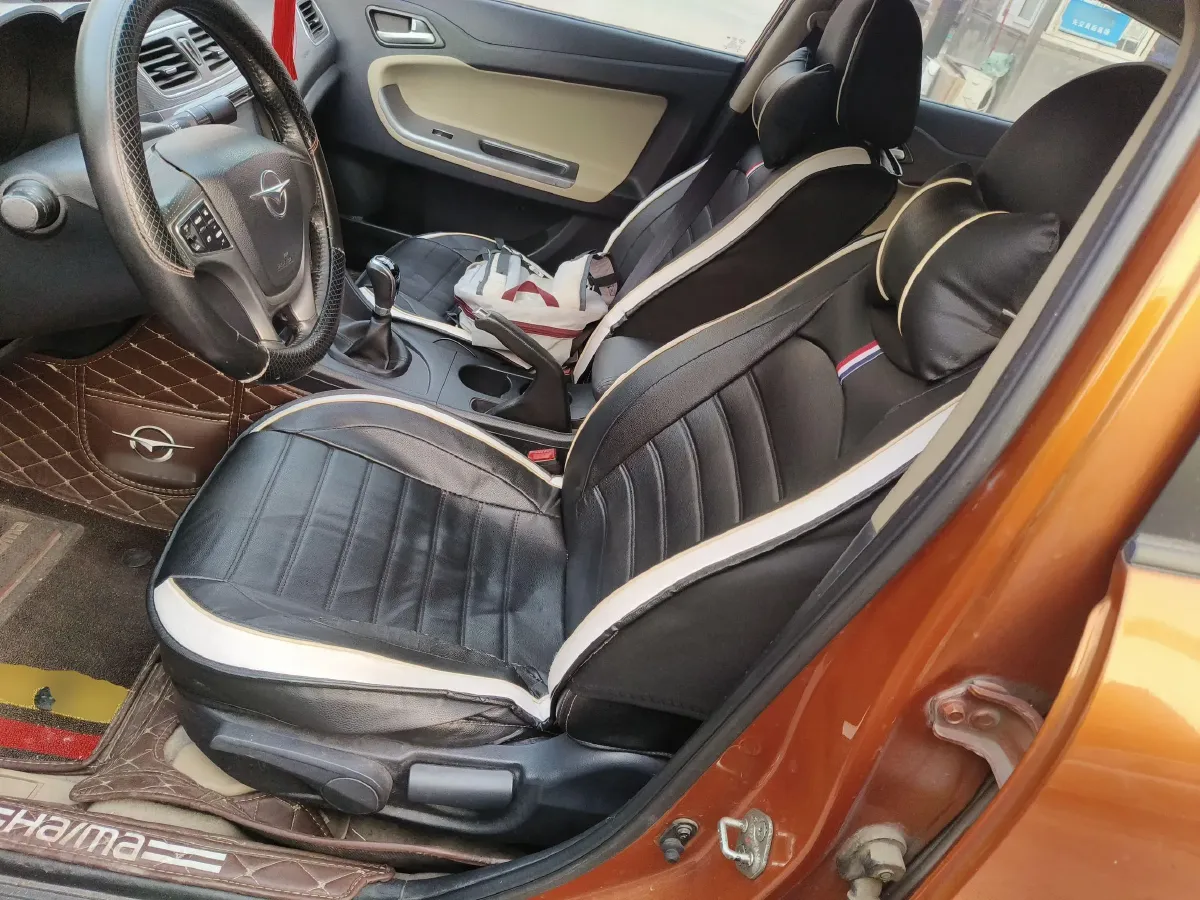 2015 HaiMa Family 1.6L 125HP L4 6MT,autocango,china used car exporter,china ev exporter,chinese used car exporter,chinese used ev exporter