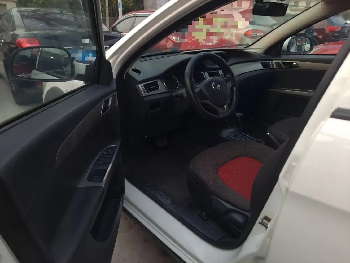 2014 DongFeng Aeolus H30 1.5L 116HP L4 4AT,autocango,china used car exporter,china ev exporter,chinese used car exporter,chinese used ev exporter