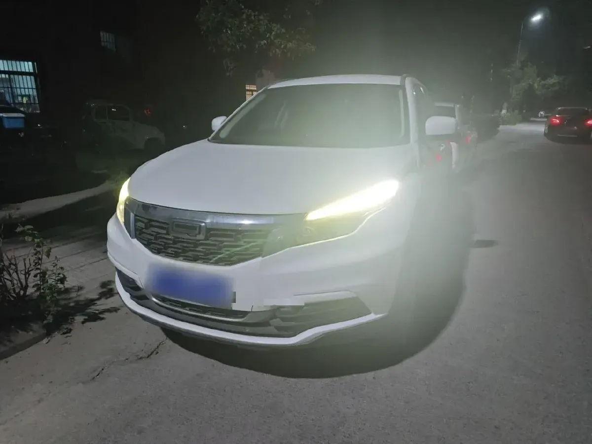 2018 Qoros 5 1.6T 156HP L4 6DCT,autocango,china used car exporter,china ev exporter,chinese used car exporter,chinese used ev exporter