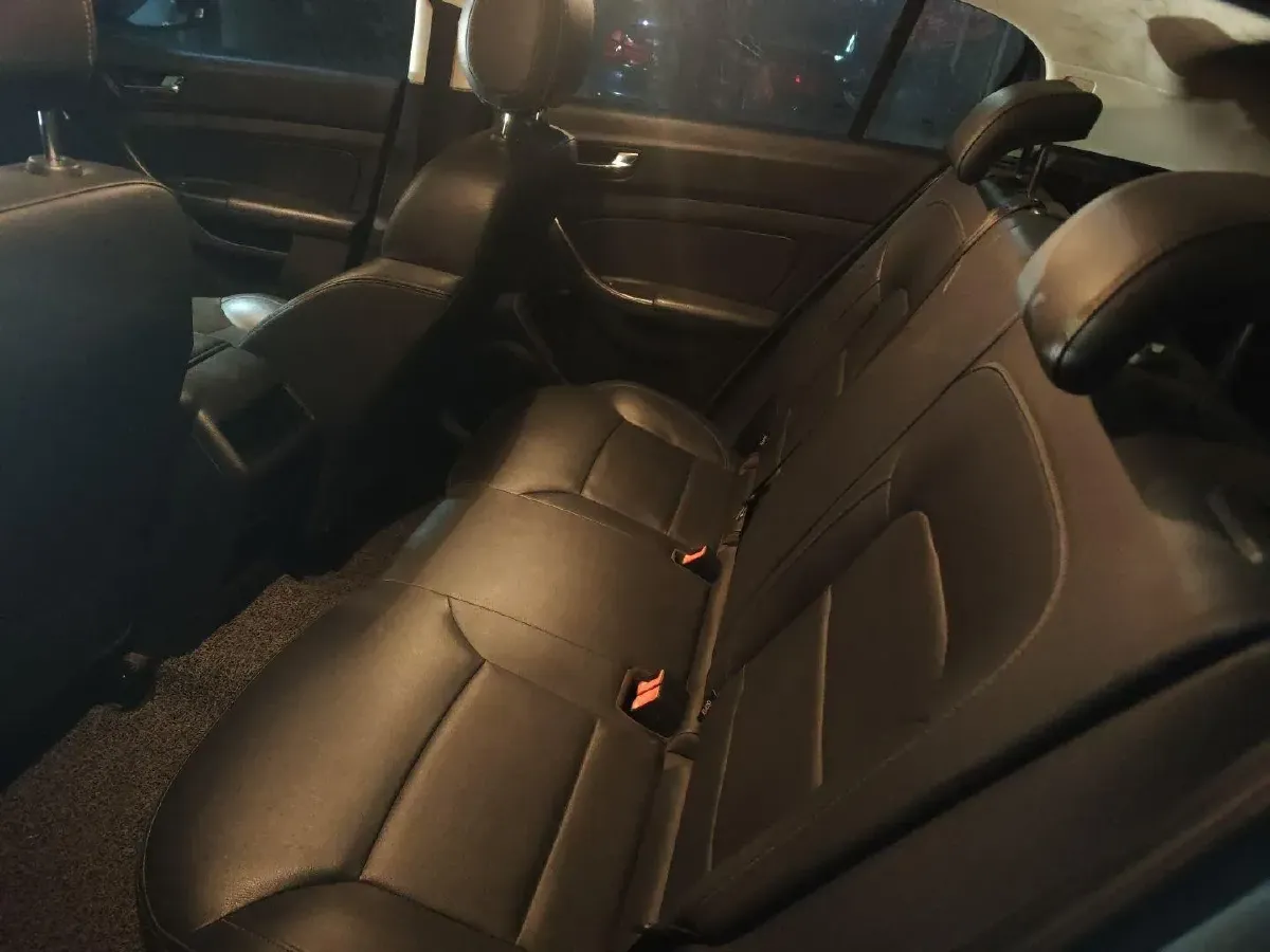 2018 Qoros 5 1.6T 156HP L4 6DCT,autocango,china used car exporter,china ev exporter,chinese used car exporter,chinese used ev exporter