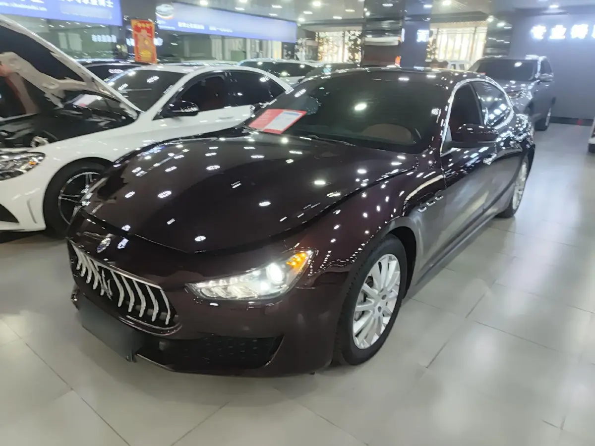 2018 Maserati Ghibli 3.0T 350HP V6 8AT