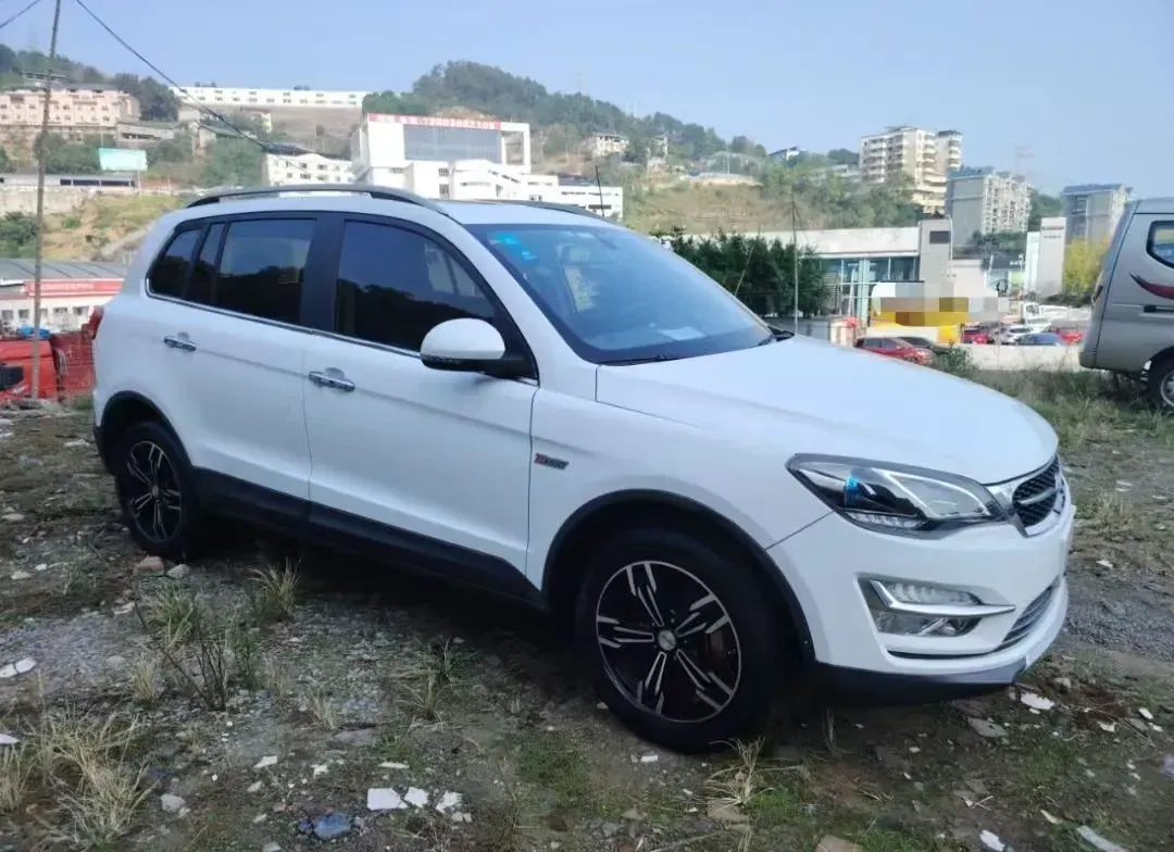 2017 Zotye Damy X5 1.5T 150HP L4 5MT,autocango,china used car exporter,china ev exporter,chinese used car exporter,chinese used ev exporter