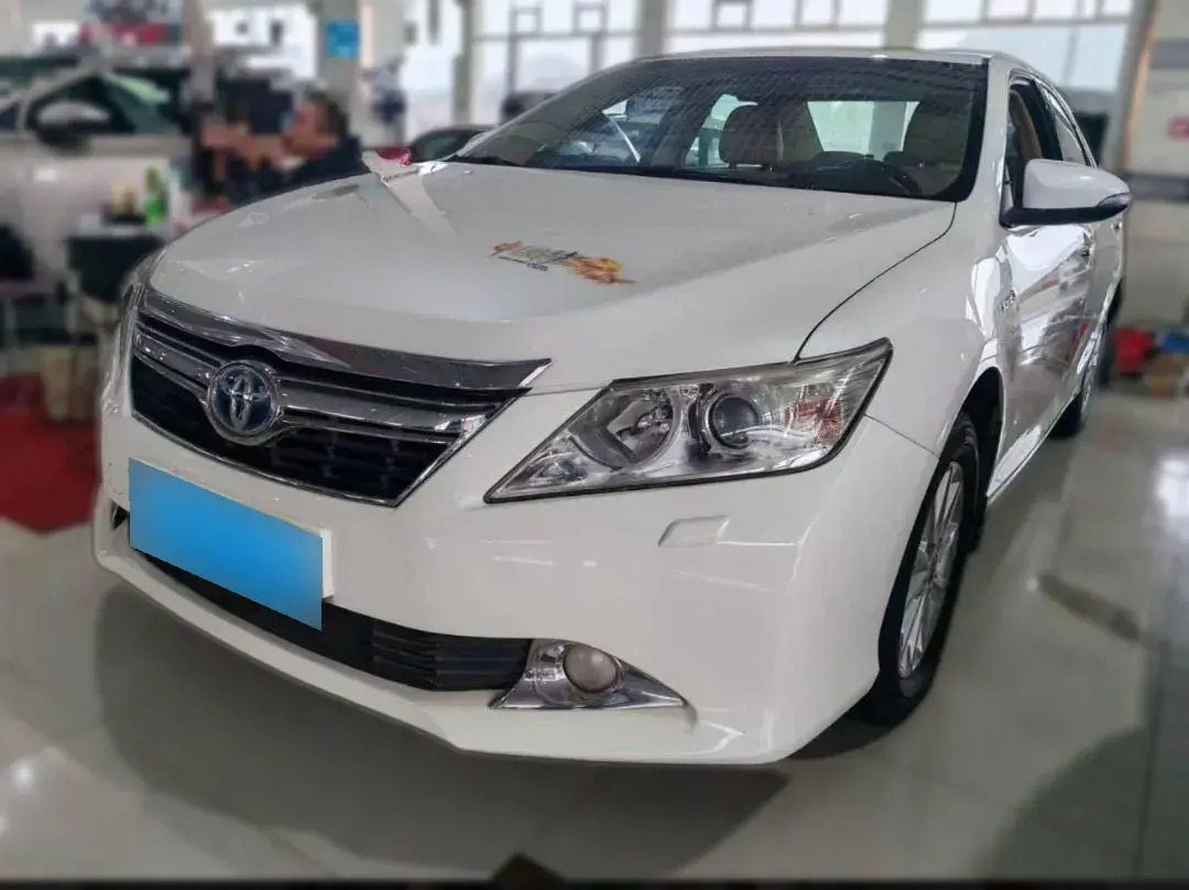 2012 Toyota Camry 2.5L 160HP L4 E-CVT Hybrid