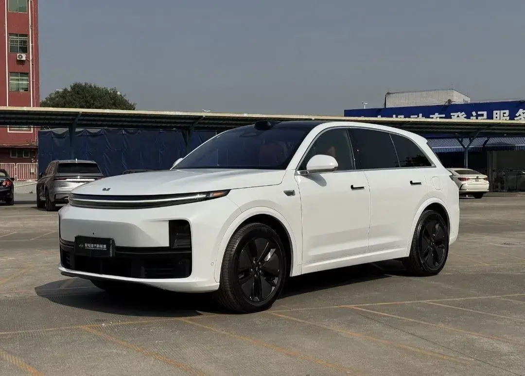 2024 Li L7 Range Extended 154HP REEV 42.8KWH