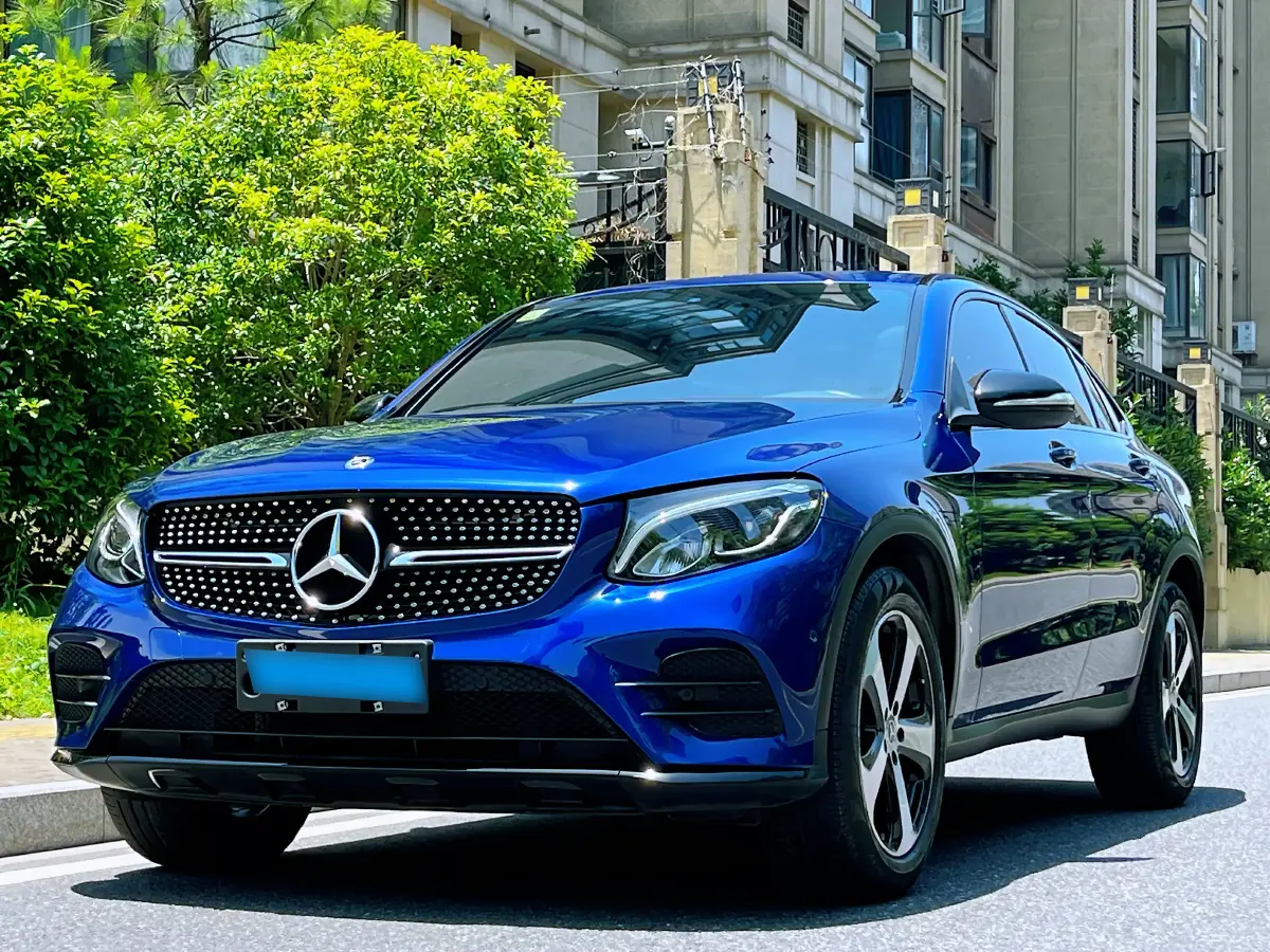 2019 Mercedes-Benz GLC Coupe 2.0T 184HP L4 9AT