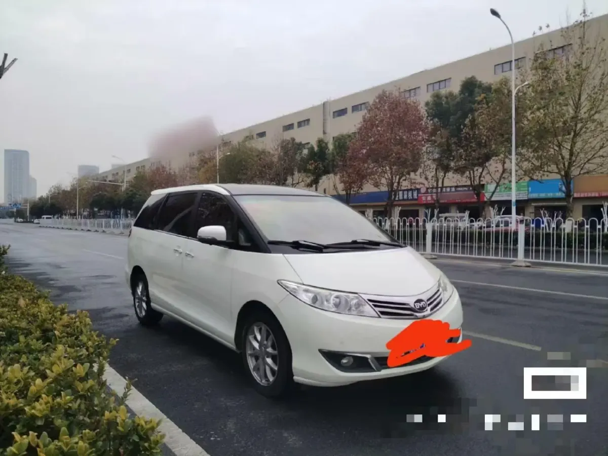 2015 BYD M6 2.4L 167HP L4 6DCT,autocango,china used car exporter,china ev exporter,chinese used car exporter,chinese used ev exporter