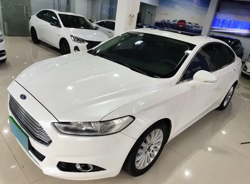 2013 Ford Mondeo 2.0T 203HP L4 6AT