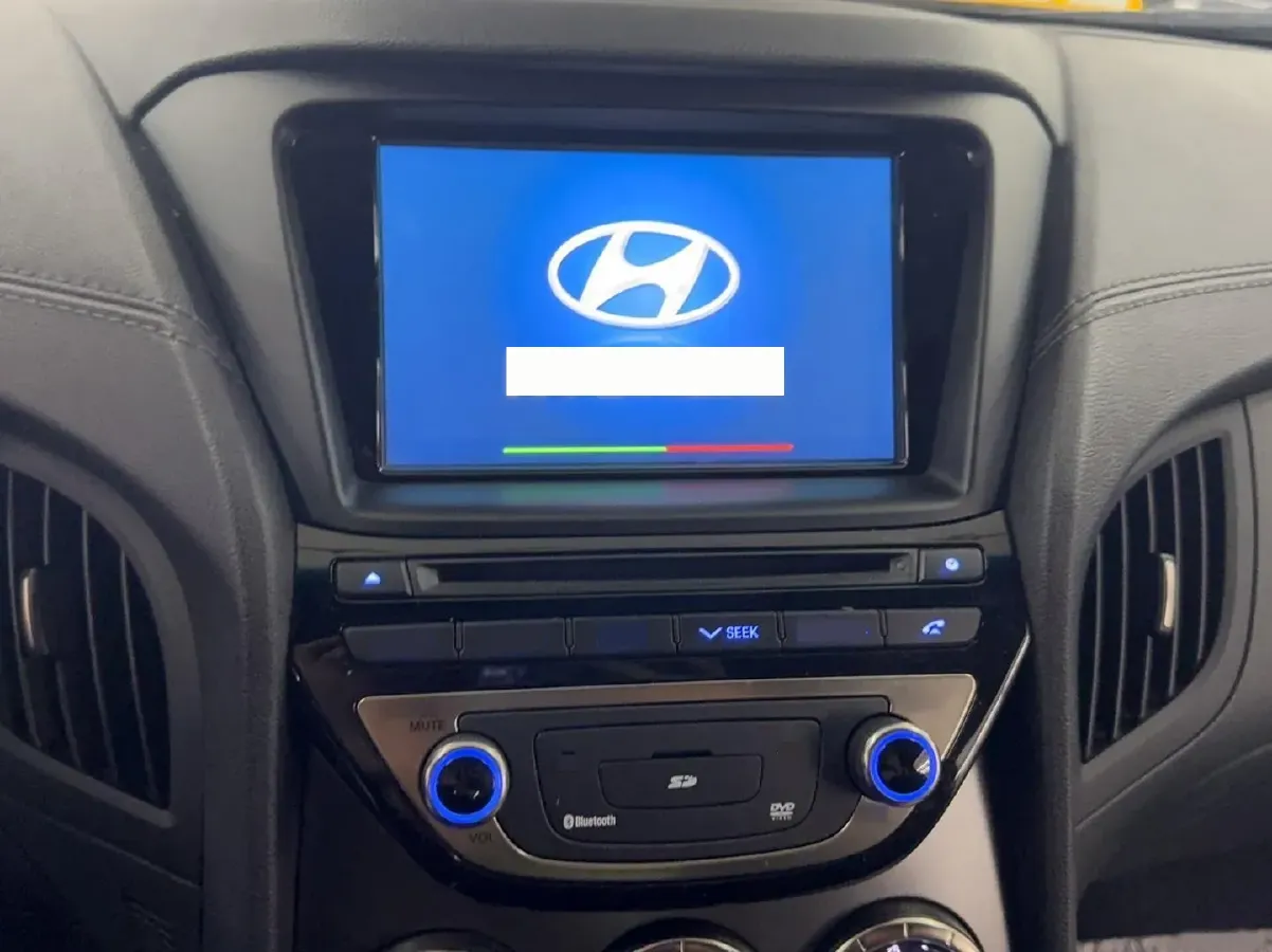 2012 Hyundai Rohens-Coupe 2.0T 260HP L4 8AT,autocango,china used car exporter,china ev exporter,chinese used car exporter,chinese used ev exporter