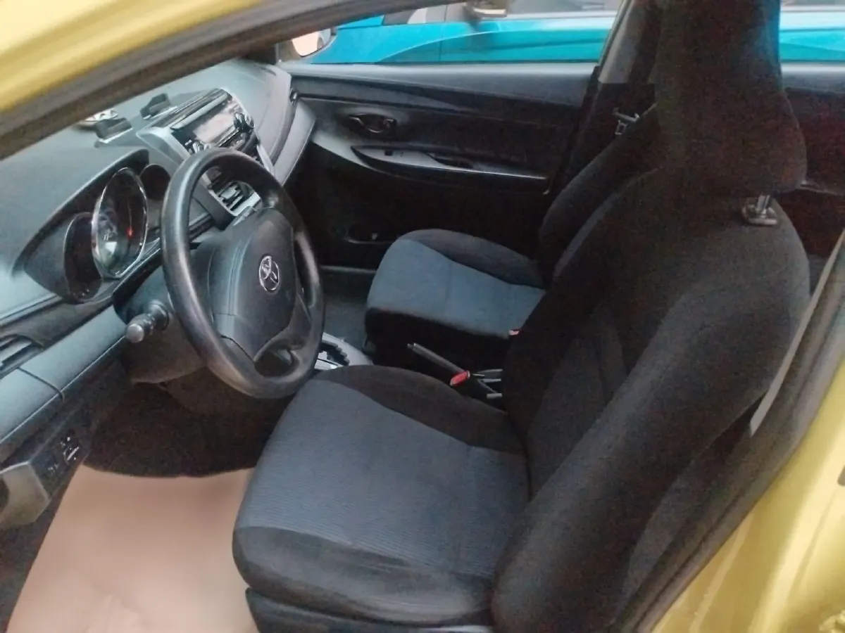 2016 Toyota Yaris L 1.5L 107HP L4 CVT,autocango,china used car exporter,china ev exporter,chinese used car exporter,chinese used ev exporter