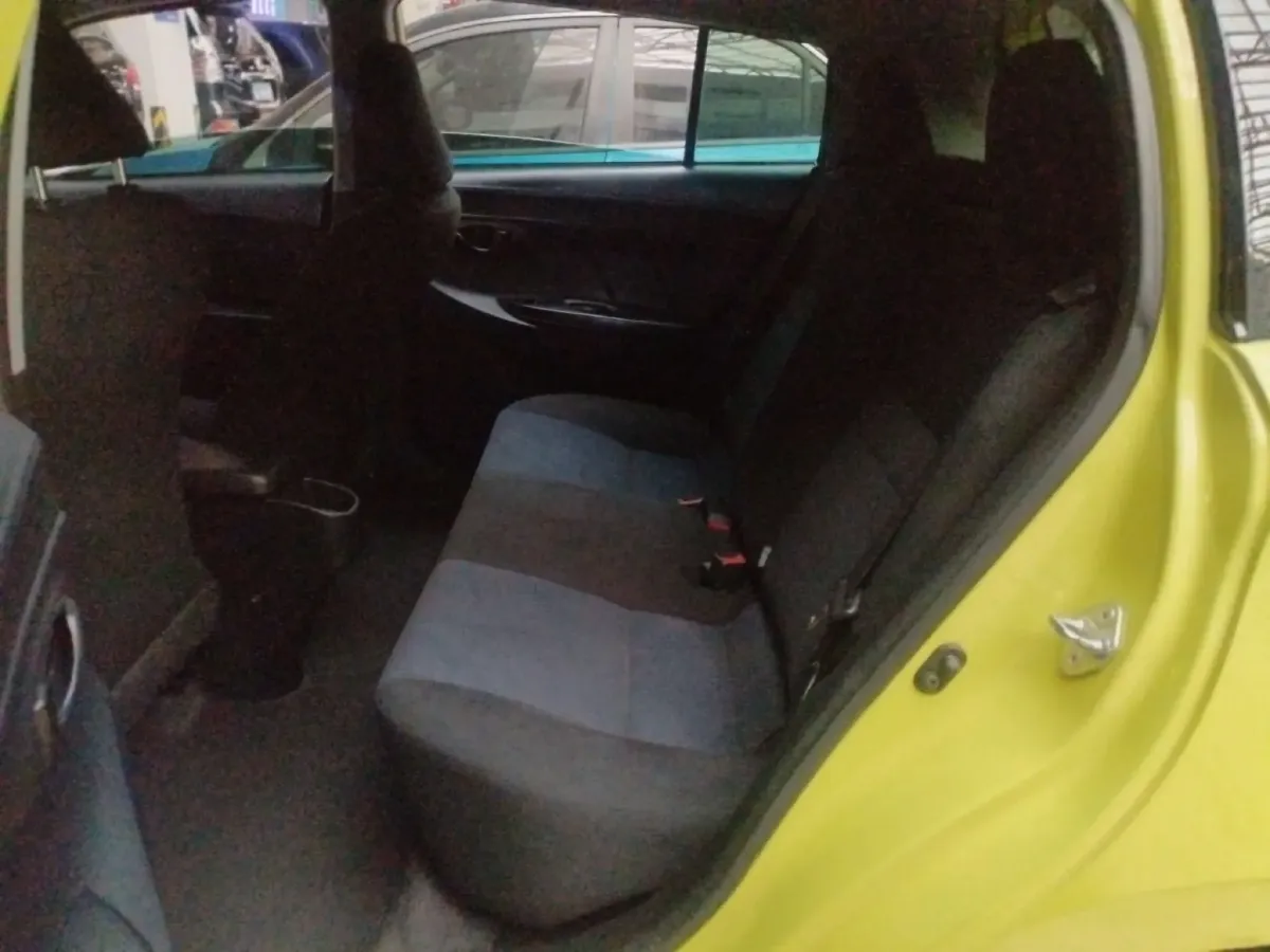 2016 Toyota Yaris L 1.5L 107HP L4 CVT,autocango,china used car exporter,china ev exporter,chinese used car exporter,chinese used ev exporter