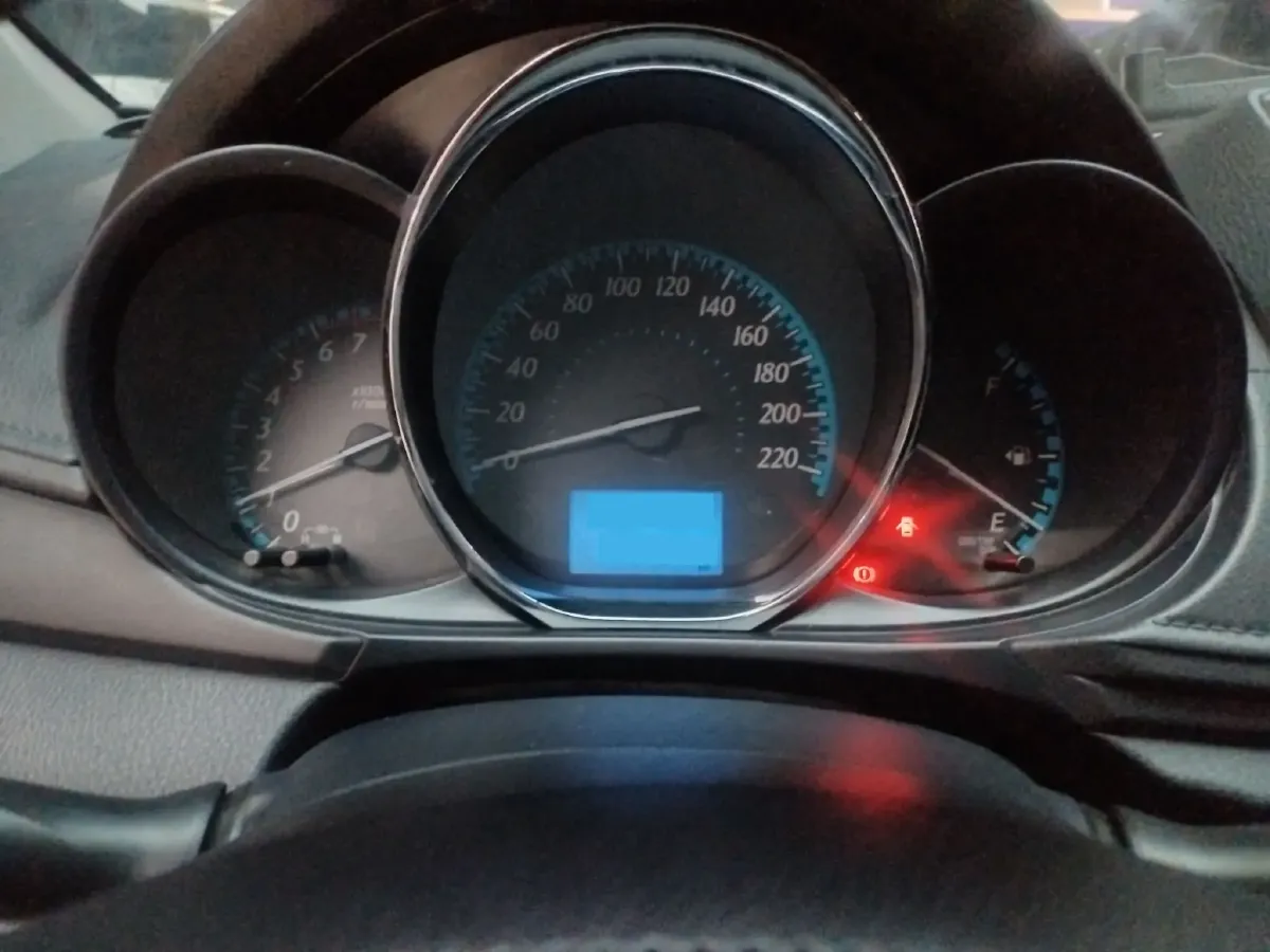 2016 Toyota Yaris L 1.5L 107HP L4 CVT,autocango,china used car exporter,china ev exporter,chinese used car exporter,chinese used ev exporter