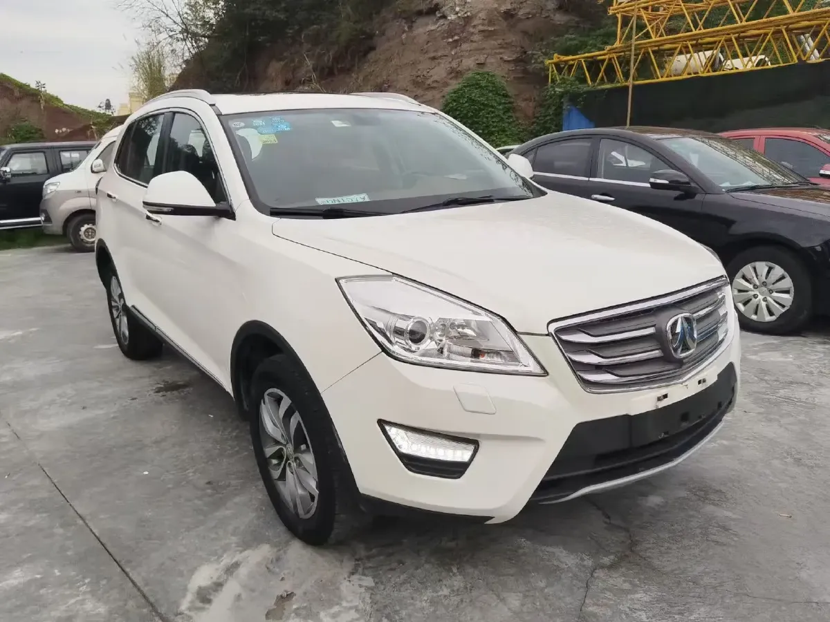 2016 BAIC WeiWang S50 1.5T 150HP L4 6MT,autocango,china used car exporter,china ev exporter,chinese used car exporter,chinese used ev exporter